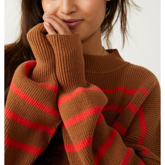 🎉LAST CHANCE🎉 FREE PEOPLE Easy Street Stripe Crop Pullover / Sahara Combo - Picture 4 of 5